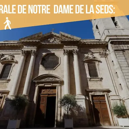 Apartmán T4 Dans Le Centre Historique De