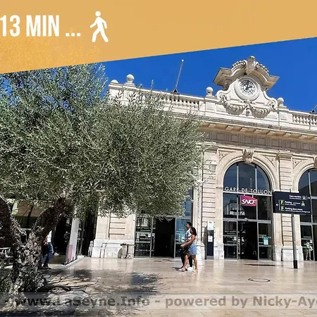 Apartmán T4 Dans Le Centre Historique De