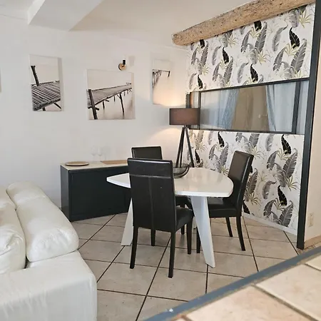 Apartmán T4 Dans Le Centre Historique De *
